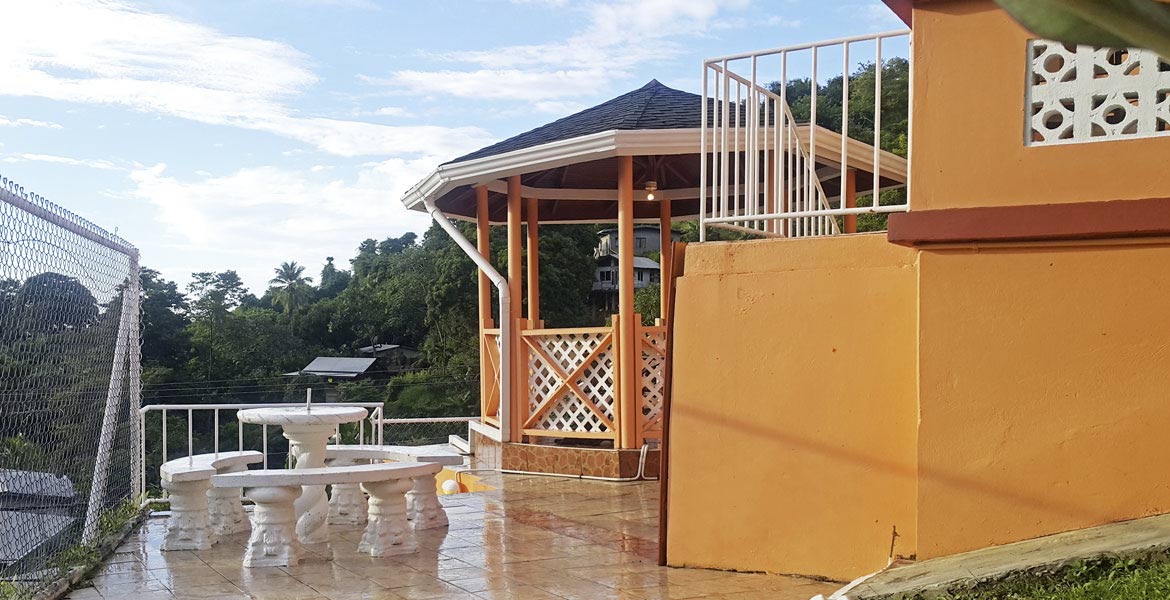 Golden Apple Villa - a myTobago guide to Tobago holiday accommodation