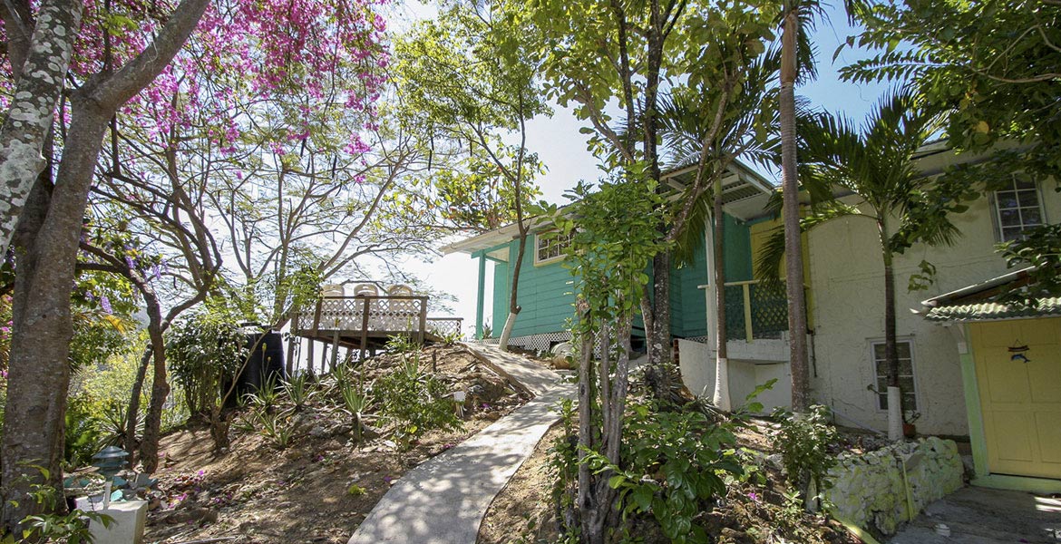 Blue Mango Cottages - a myTobago guide to Tobago holiday accommodation