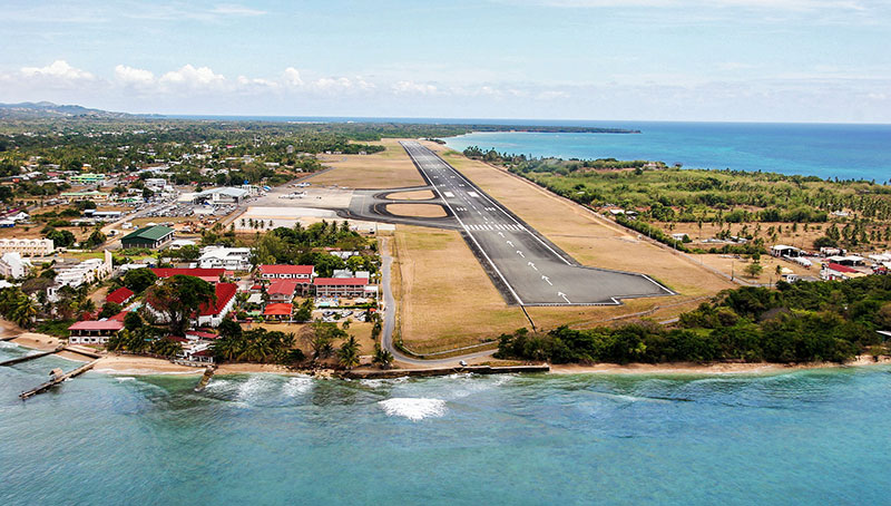 Tobago airport and Crown Point