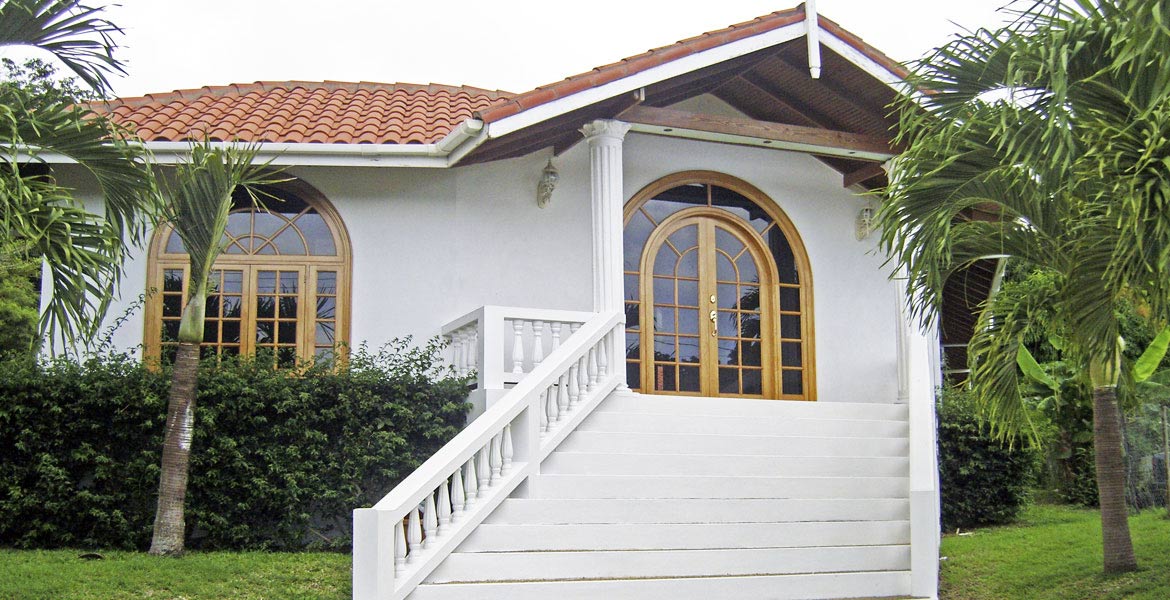 Eve's Retreat - a myTobago guide to Tobago holiday accommodation
