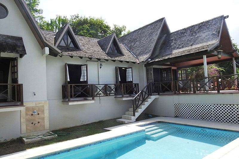 Coco Chalet, Mount Irvine, Tobago