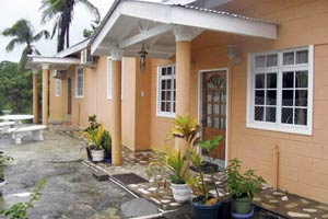 Shirvan Holiday Apartments, Tobago